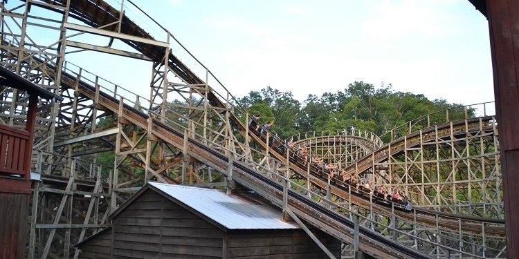 Zach goes to Dollywood!