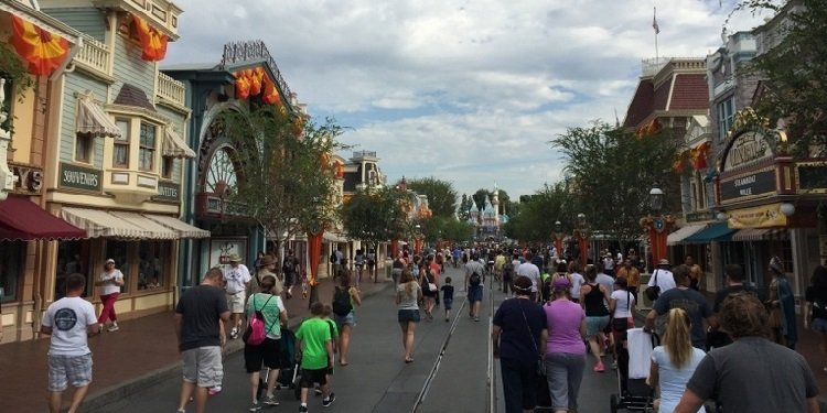 First-Time Trip to the SoCal Theme Parks!