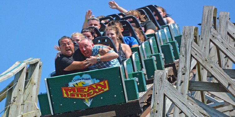 Robb & Elissa's Report from Cedar Point!