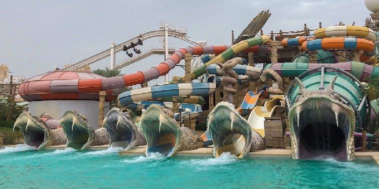 Robb & Elissa in the UAE: Yas Waterworld!