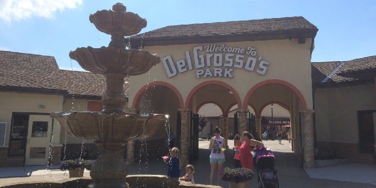 Canobie Coaster's 2017 Adventures: DelGrosso's!