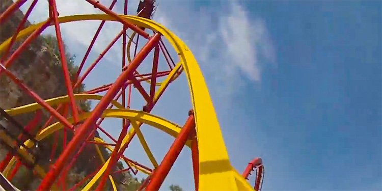 Wonder Woman Golden Lasso Roller Coaster!