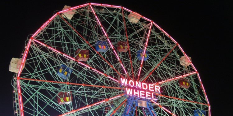 Great TR from Deno's Wonder Wheel Park!