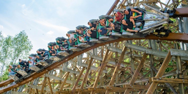 A.J. vs. TPR's 2019 Europe Trip: Walibi Holland!