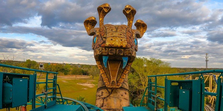 Take a Ride on Cobra's Curse!