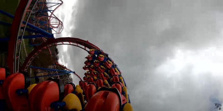 Fly Like Superman at Six Flags Fiesta Texas!