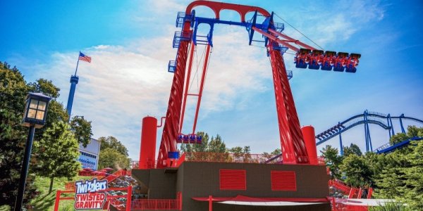 Twizzlers Twisted Gravity Coming to Hersheypark!